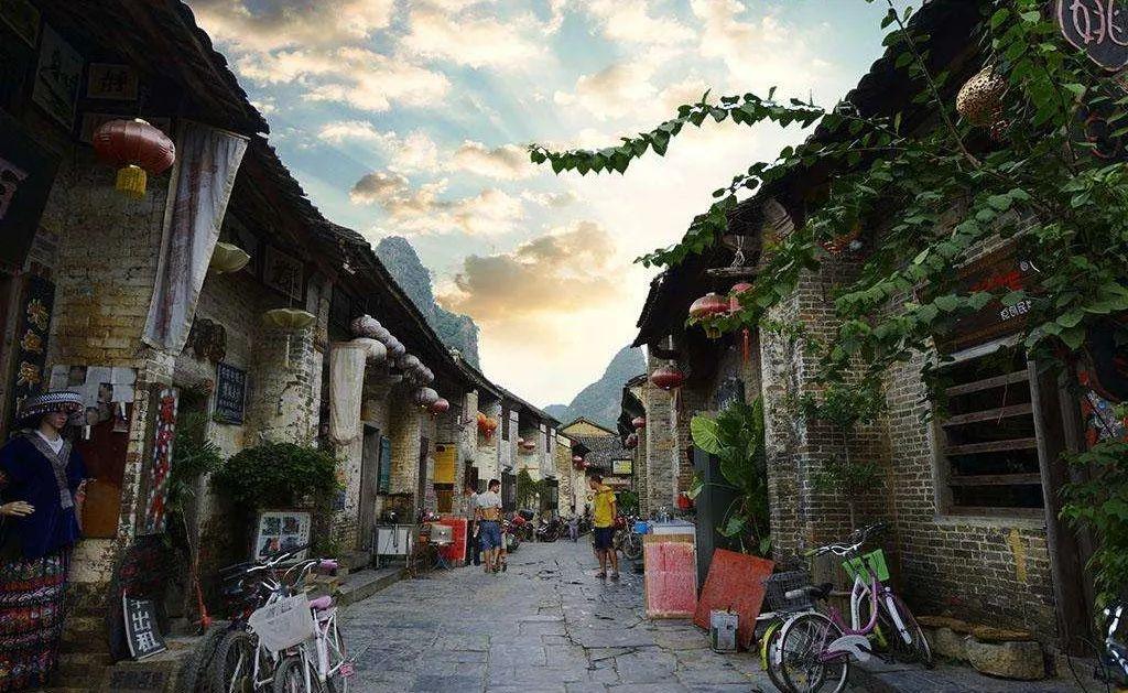人民财评:春运路上,“流动的中国”彰显欢乐祥和